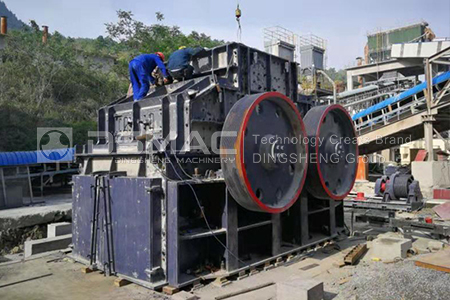 river stone crushing and sand making