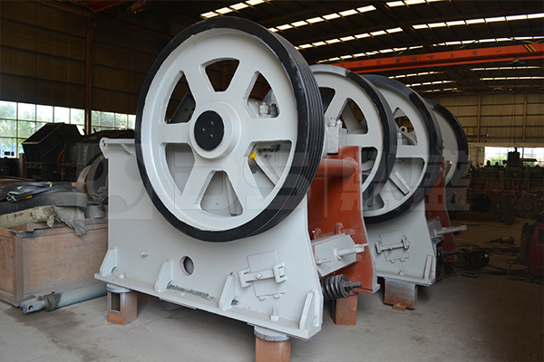 Feeder and Jaw Crusher