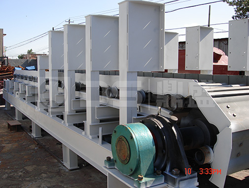 Apron Feeder exported to UAE